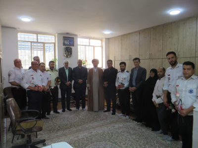 دیدار صمیمانه جمعی از مسئولین با پرسنل اورژانس پیش بیمارستانی شهرستان تیران و کرون