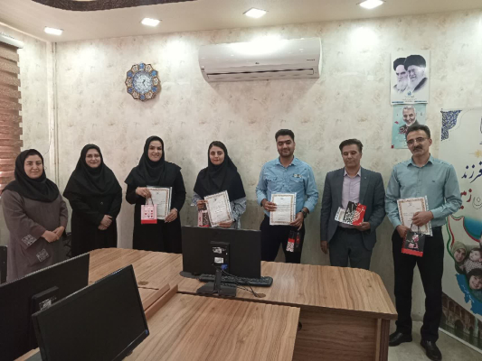 تقدیر از همکاران شاغل در واحد بهداشت روان انجام شد