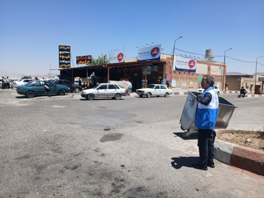 بازدید و کنترل وضعیت آب شرب اماکن عمومی و بین راهی 