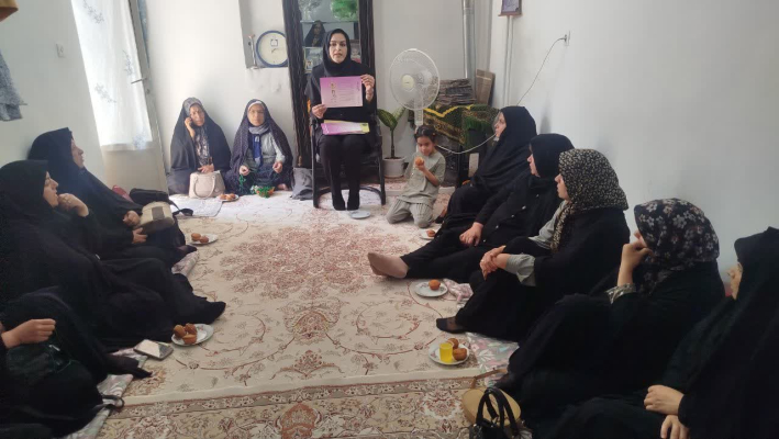 جلسه آموزشی ویژه بانوان قرآنی شهر عسگران برگزار شد