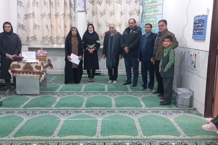 بازدید و برنامه مراقبتی تیمی از مدرسه استثنایی فیاض بخش 