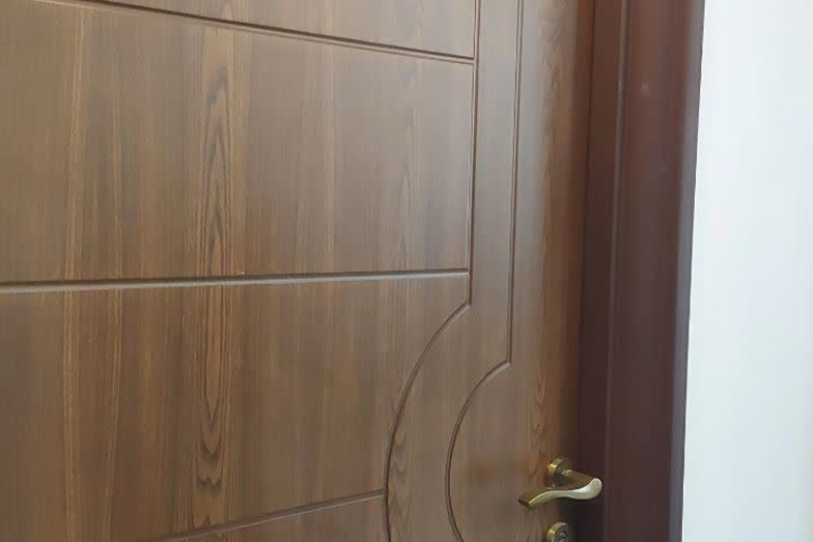 پلمب یک آرایشگاه زنانه بدلیل تخلفات بهداشتی انجام شد