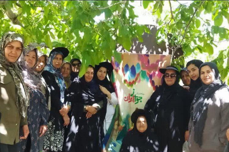 همایش پیاده روی روستای دولت آباد برگزار شد