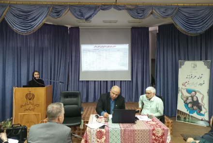 پایش مدیریتی مرکز بهداشت استان به ایستگاه تیران و کرون رسید