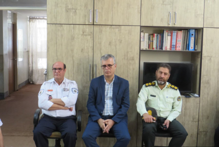 دیدار صمیمانه جمعی از مسئولین با پرسنل اورژانس پیش بیمارستانی شهرستان تیران و کرون